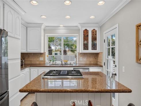 1737 Catalina , Seal Beach, CA
