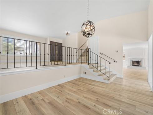 3561 Dahlia Circle, Seal Beach, CA