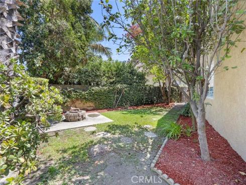 3561 Dahlia Circle, Seal Beach, CA