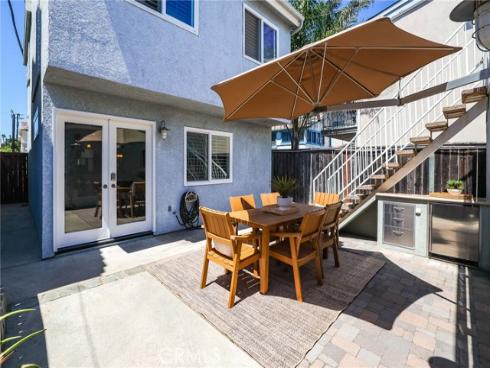 126 8th , Seal Beach, CA