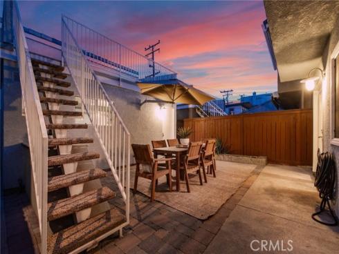 126 8th , Seal Beach, CA