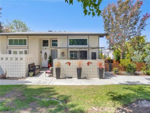 1891 Mckinney M15 26C Way, Seal Beach, CA