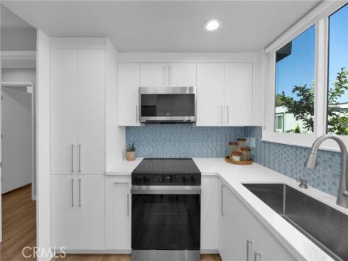 1891 Mckinney M15 26C Way, Seal Beach, CA