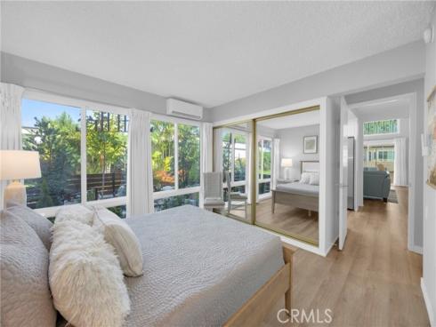 1891 Mckinney M15 26C Way, Seal Beach, CA