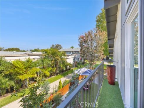 1891 Mckinney M15 26C Way, Seal Beach, CA