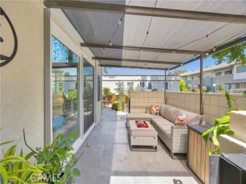 1891 Mckinney M15 26C Way, Seal Beach, CA