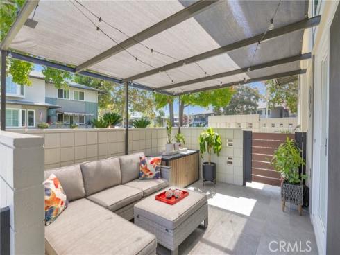 1891 Mckinney M15 26C Way, Seal Beach, CA