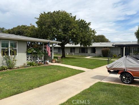 1720 Interlachen 41-G Road, Seal Beach, CA