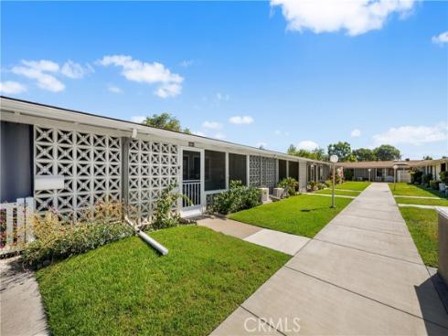 13790 Saint Andrews M-1 54J Drive, Seal Beach, CA