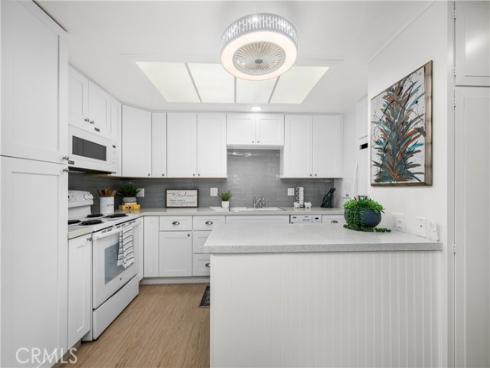 13170 Southport 168B LaneM-7, Seal Beach, CA