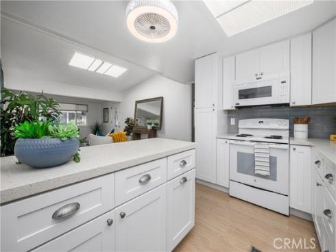 13170 Southport 168B LaneM-7, Seal Beach, CA