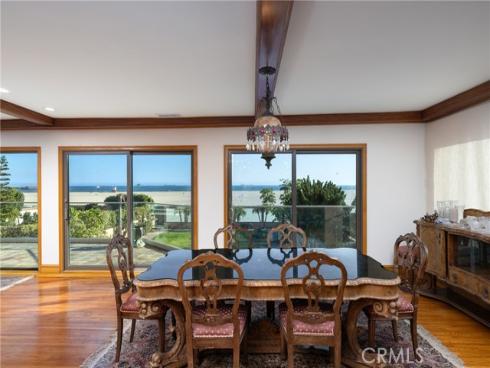 404 Ocean , Seal Beach, CA