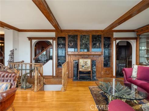 404 Ocean , Seal Beach, CA