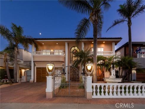 404  Ocean  , Seal Beach, CA