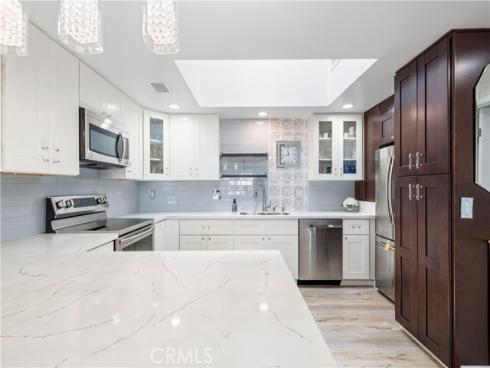 1340 Kenwood Road M7-156h , Seal Beach, CA