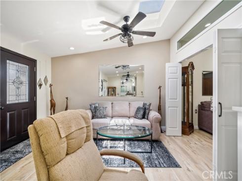 1340 Kenwood Road M7-156h , Seal Beach, CA