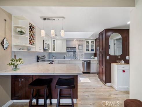 1340 Kenwood Road M7-156h , Seal Beach, CA