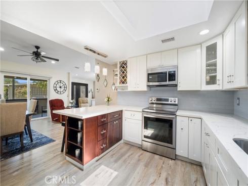 1340 Kenwood Road M7-156h , Seal Beach, CA