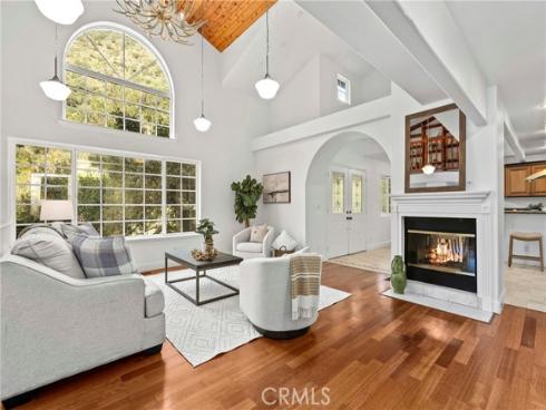 30032  Oak   Lane, Silverado Canyon, CA