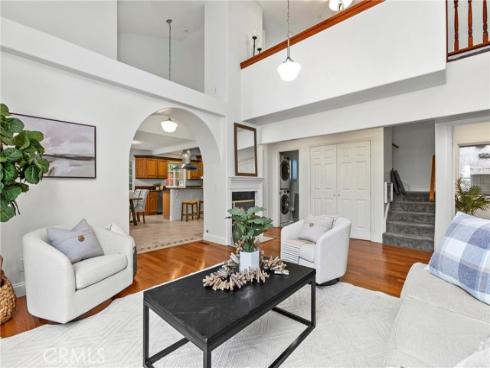 30032  Oak   Lane, Silverado Canyon, CA