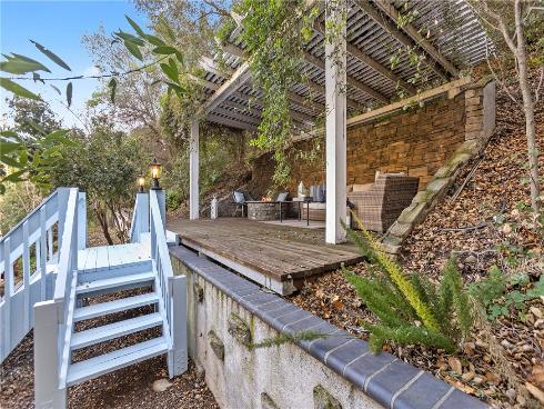 30032  Oak   Lane, Silverado Canyon, CA