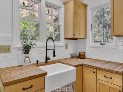 29241 Hazel Bell , Silverado Canyon, CA