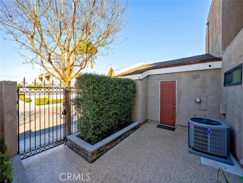 7590 College Drive, Stanton, CA