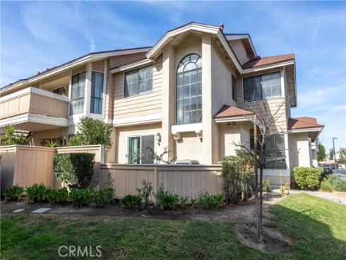 12635 Briarglen Loop H , Stanton, CA