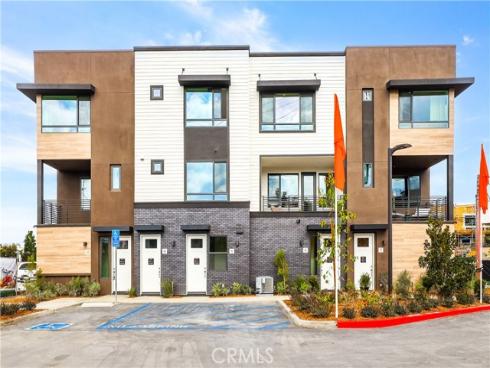 68 Bigsby Drive, Stanton, CA