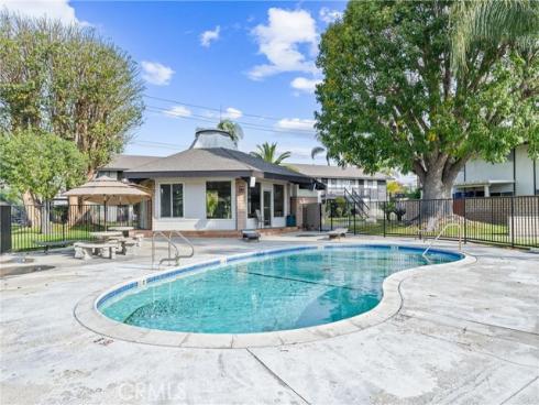 7100 Cerritos 125 Avenue, Stanton, CA