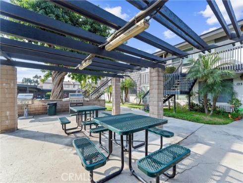 7100 Cerritos 125 Avenue, Stanton, CA