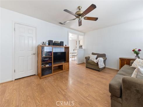 8662 Harriet Lane , Stanton, CA