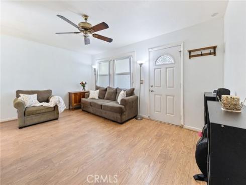 8662 Harriet Lane , Stanton, CA