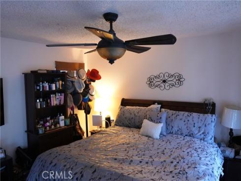 7877 Cerritos 8 Avenue, Stanton, CA