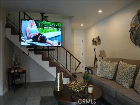 7877 Cerritos 8 Avenue, Stanton, CA