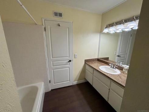 10761 Via Jacara , Stanton, CA