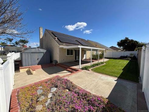 10761 Via Jacara , Stanton, CA