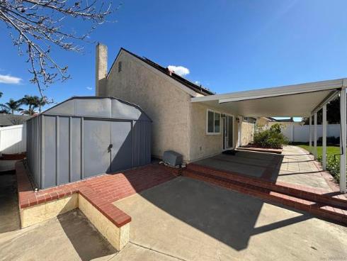 10761 Via Jacara , Stanton, CA