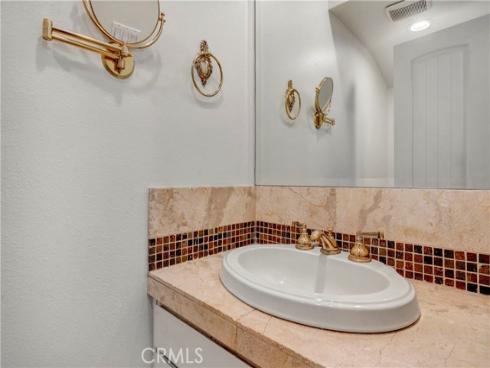 7200 Newton Way, Stanton, CA