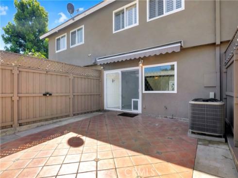 7200 Newton Way, Stanton, CA