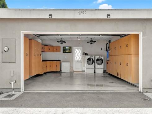 7200 Newton Way, Stanton, CA