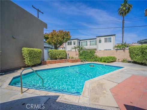 10712 Knott Avenue, Stanton, CA