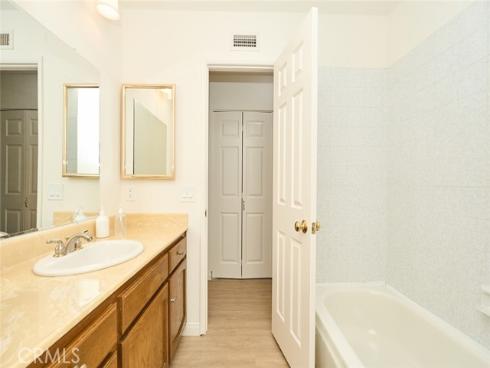 8068 Catherine 9 Avenue, Stanton, CA