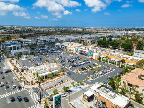 196 Lantana , Stanton, CA