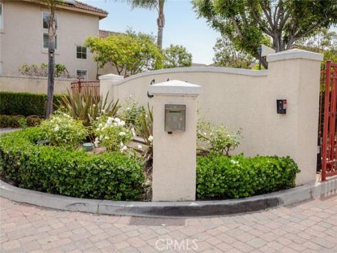 69 Serena Way, Stanton, CA