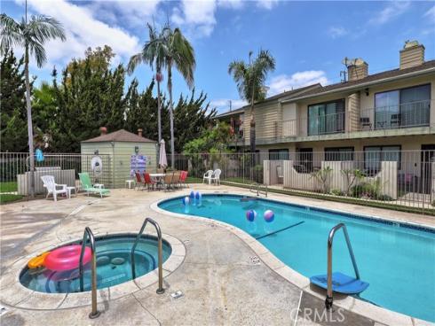 7068 Cerritos 16 Avenue, Stanton, CA