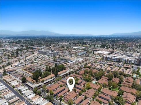 12620 Briarglen Loop K , Stanton, CA