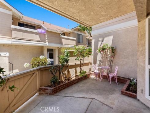 12620 Briarglen Loop K , Stanton, CA