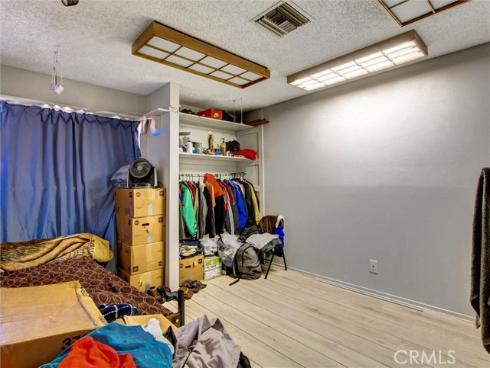 10552  Royal Oak   Way, Stanton, CA