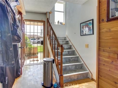 10552  Royal Oak   Way, Stanton, CA